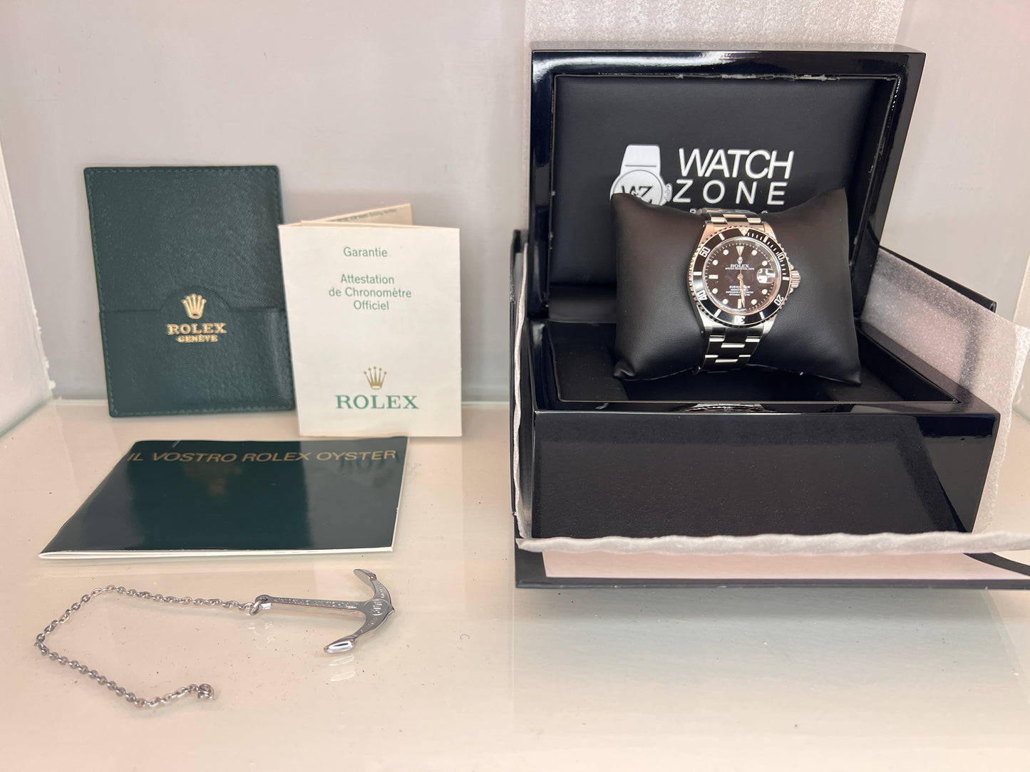 Rolex Submariner 16610