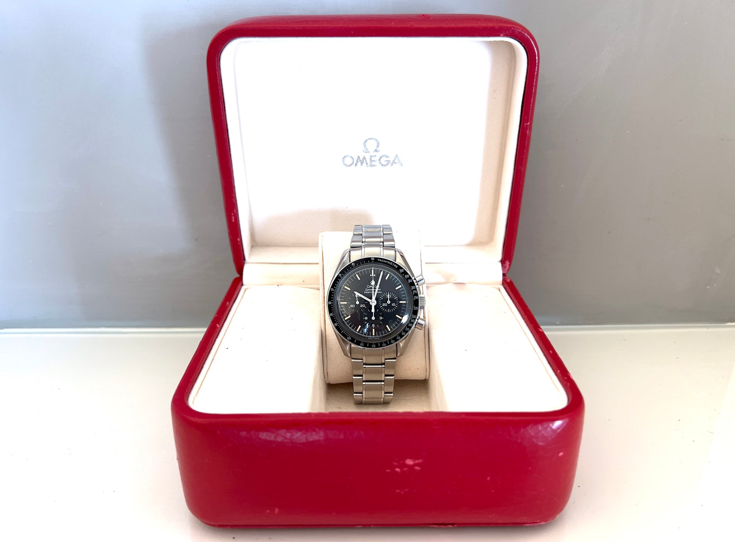 Omega Speedmaster Moonwatch