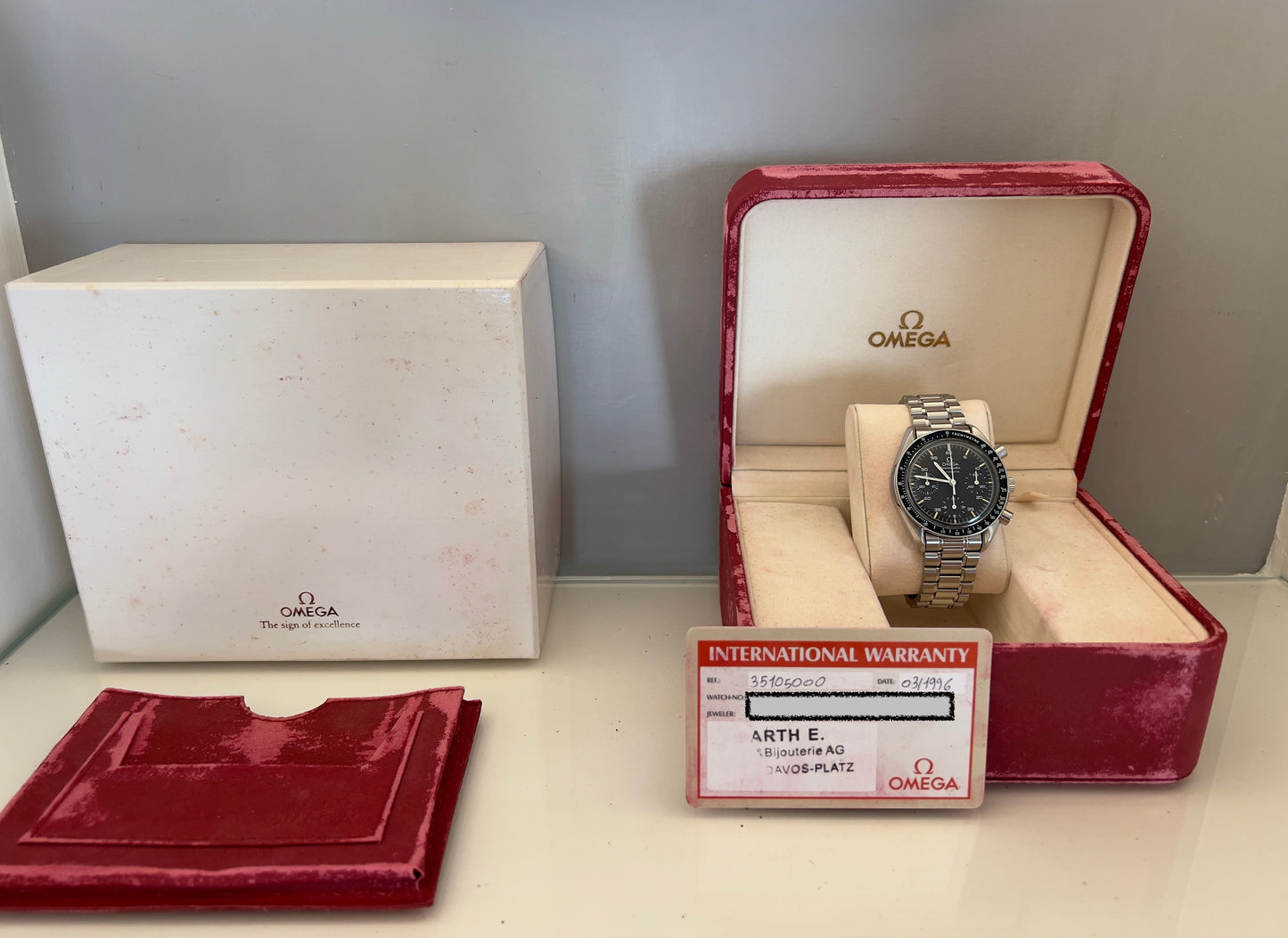Omega Speedmaster Reduced
