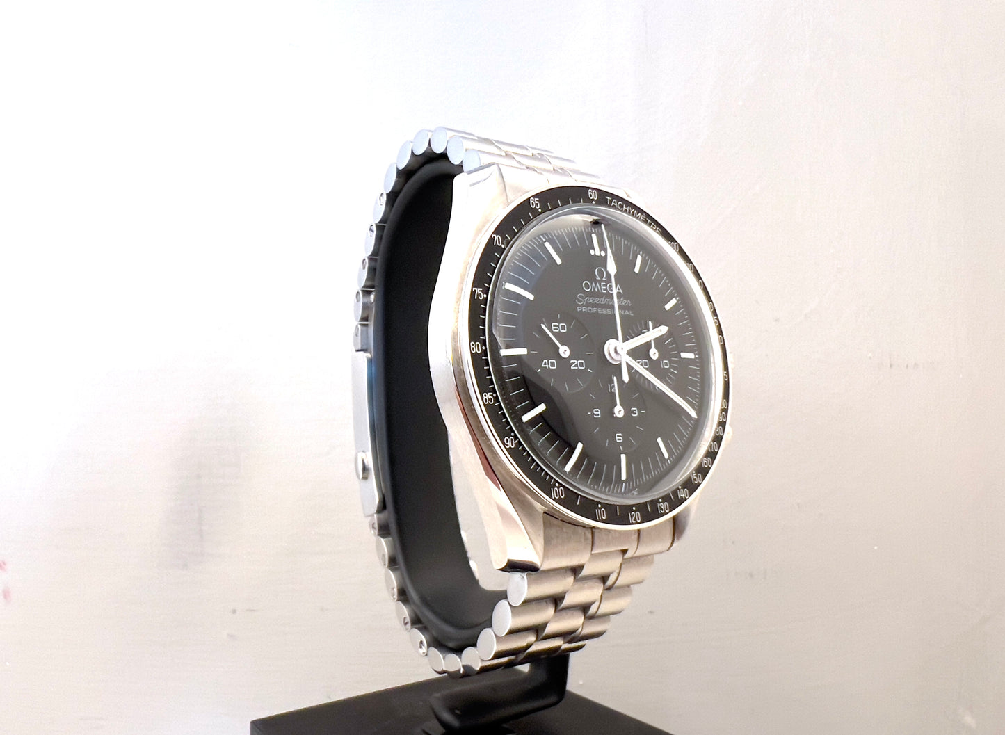 Omega Speedmaster Moonwatch 2024