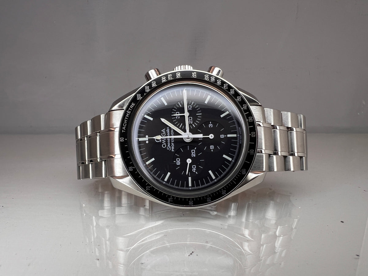 Omega Speedmaster Moonwatch 35705000
