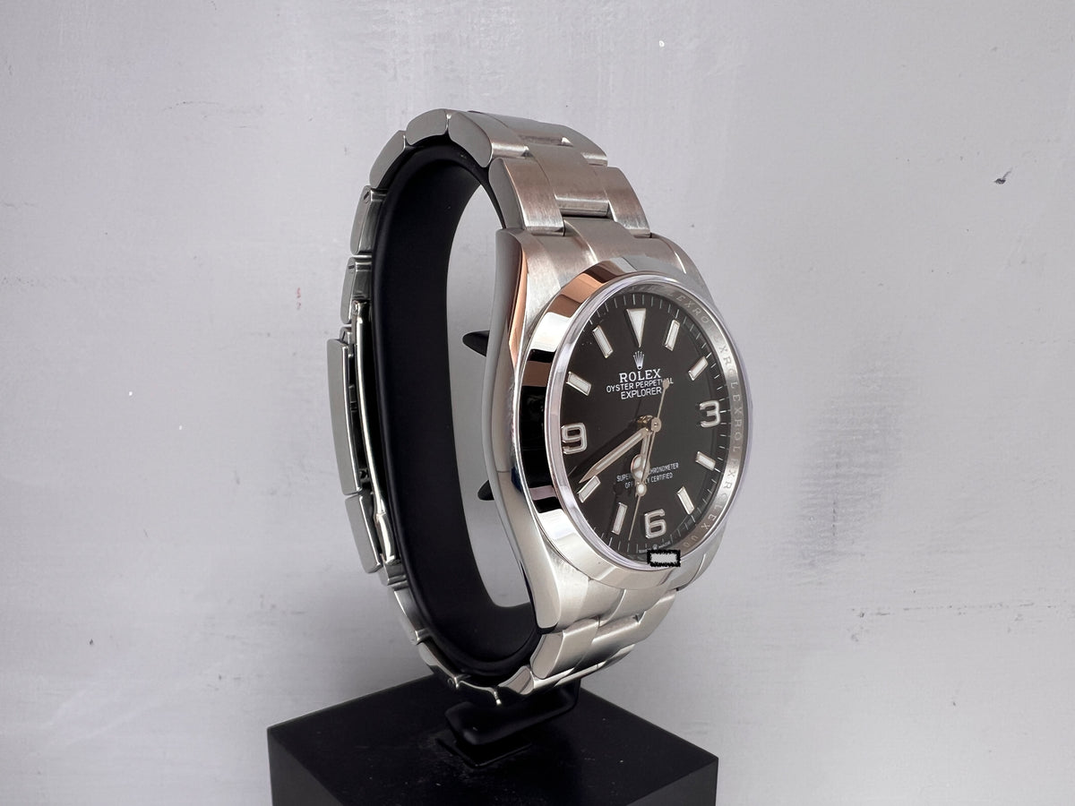 Rolex Explorer I 124270 2022 full set