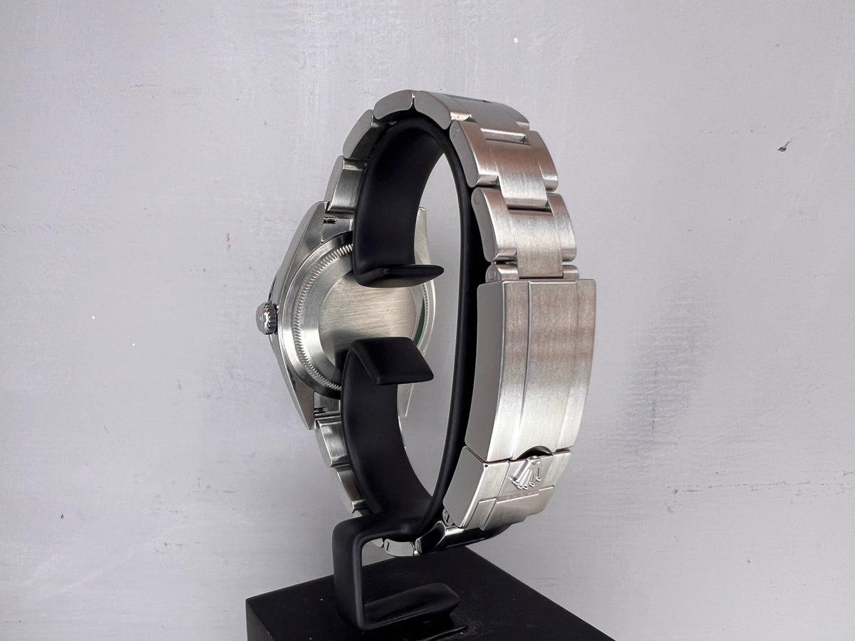 Rolex Explorer I 124270 2022 full set