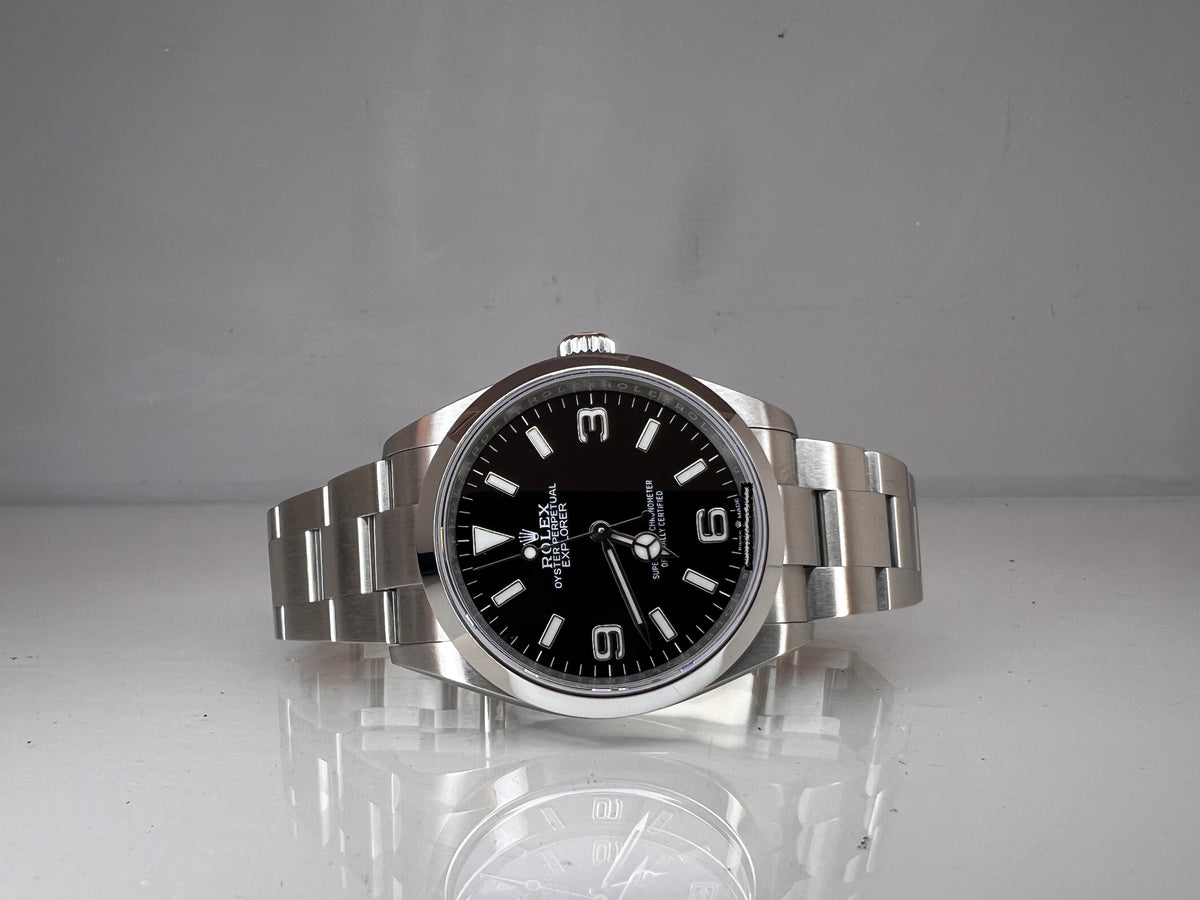 Rolex Explorer I 124270 2022 full set