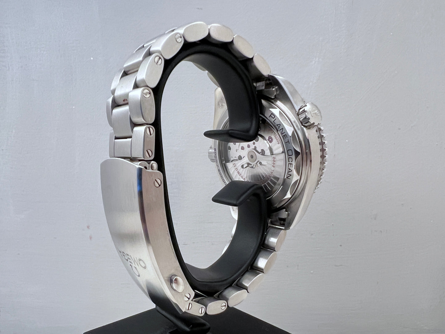 Omega Seamaster Planet Ocean 2018 BRACCIALE +GOMMA
