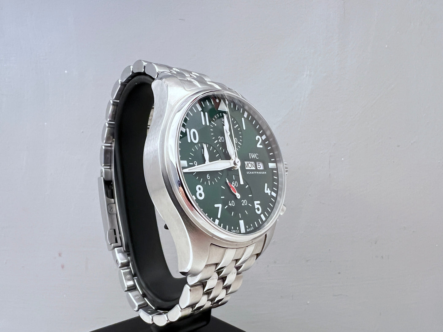 IWC PILOT GREEN IW388104