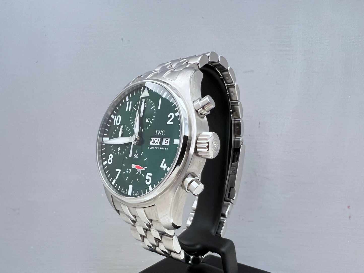 IWC PILOT GREEN IW388104