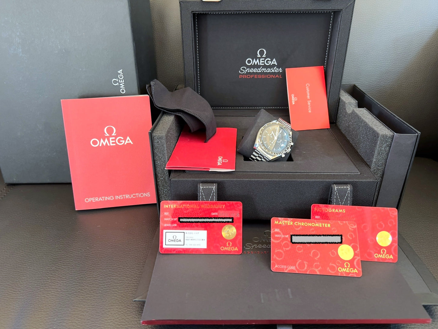 Omega Speedmaster Moonwatch esalite 2022 Full set