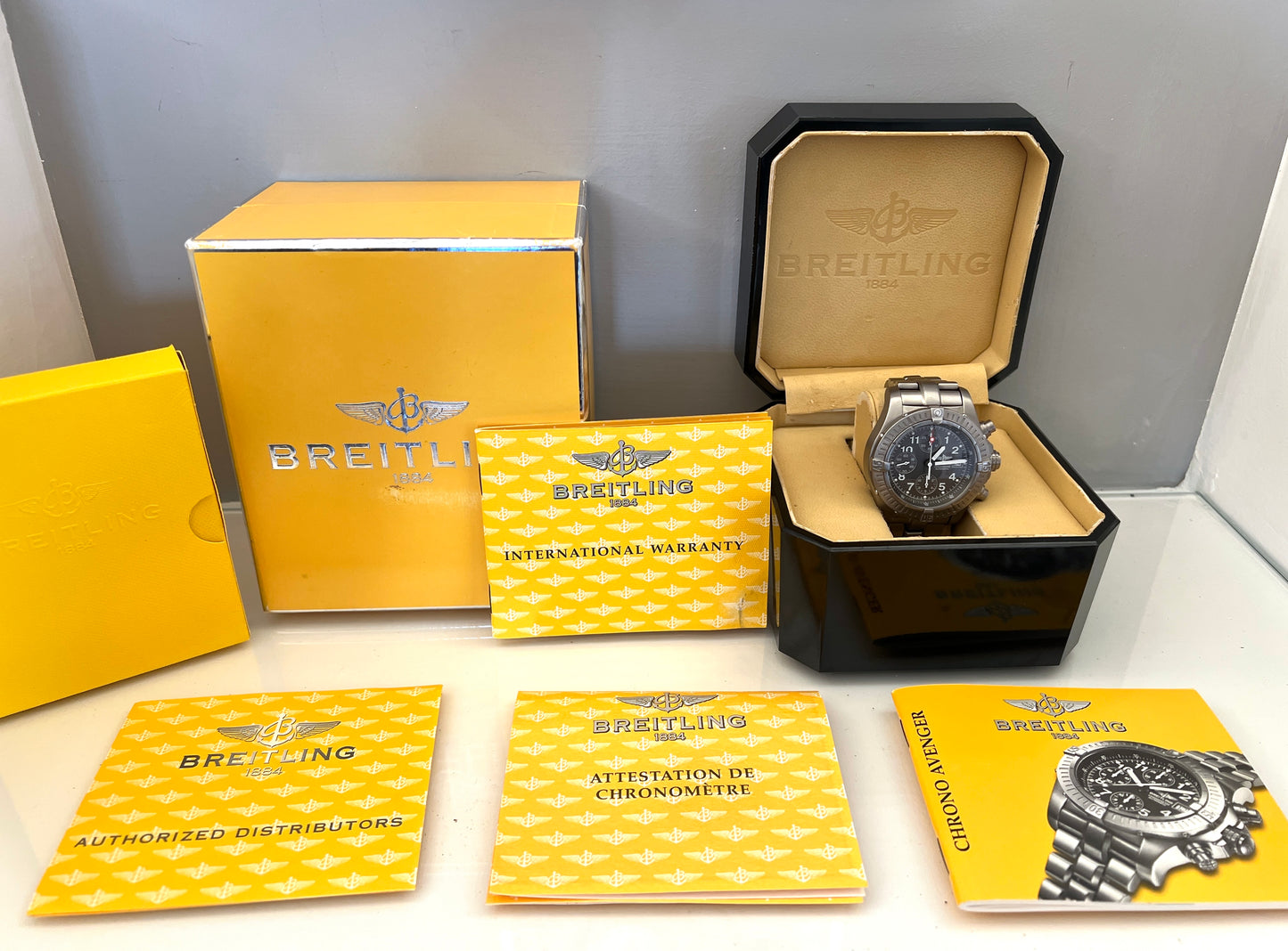 Breitling Avenger Chrono titanium FULL SET