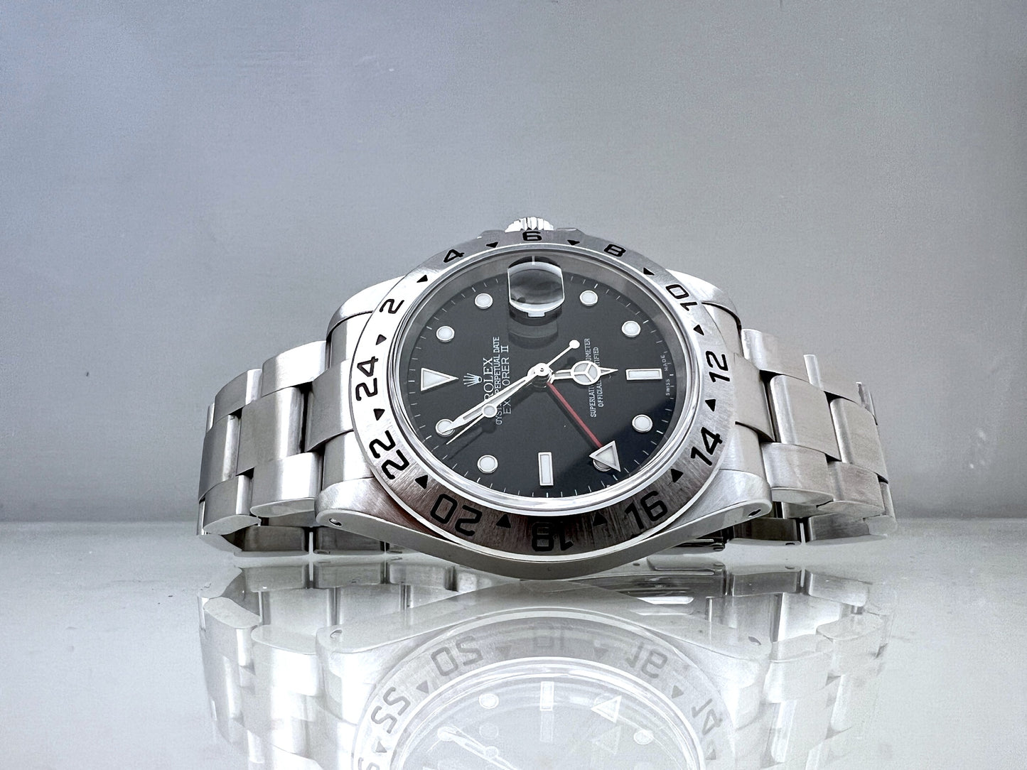 Rolex Explorer II 16570 SEL