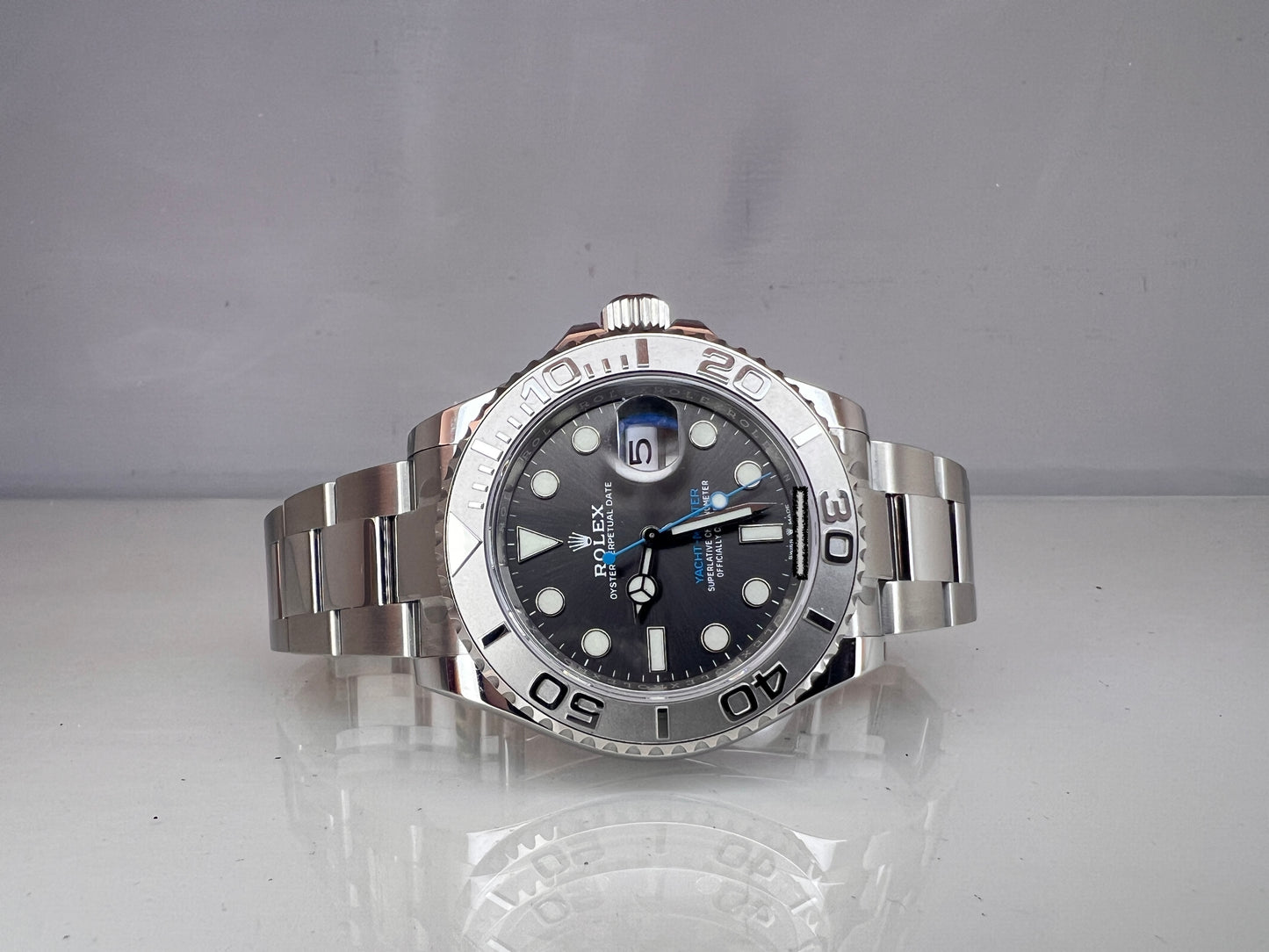 Rolex Yachtmaster 126622 NUOVO con parziali pellicole