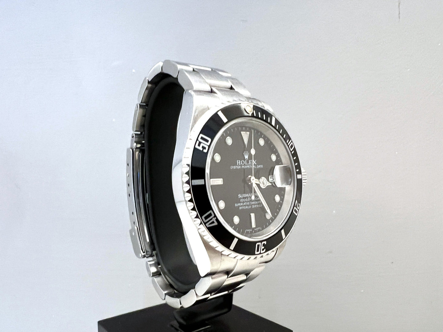 Rolex Submariner 16610 2004 full set no holes