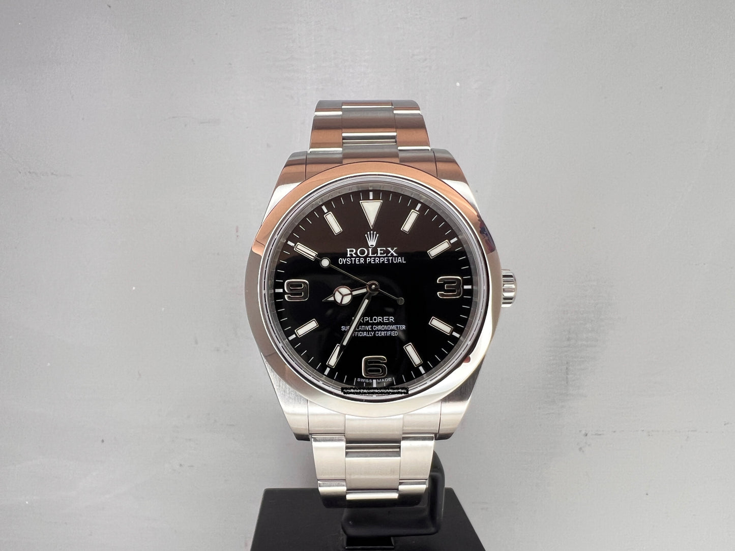 Rolex Explorer 39mm 214270