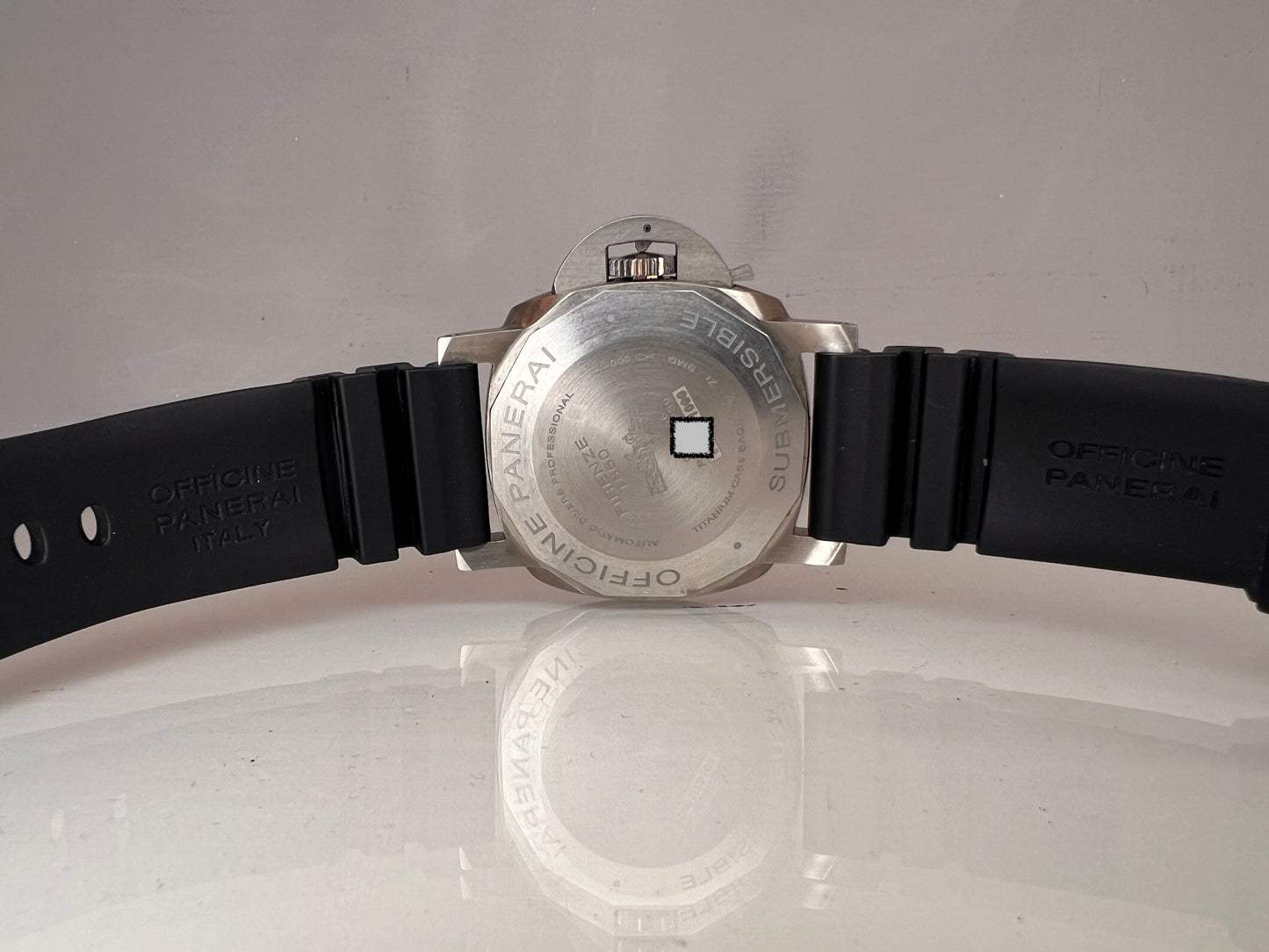 Panerai Submersible Pam 00692