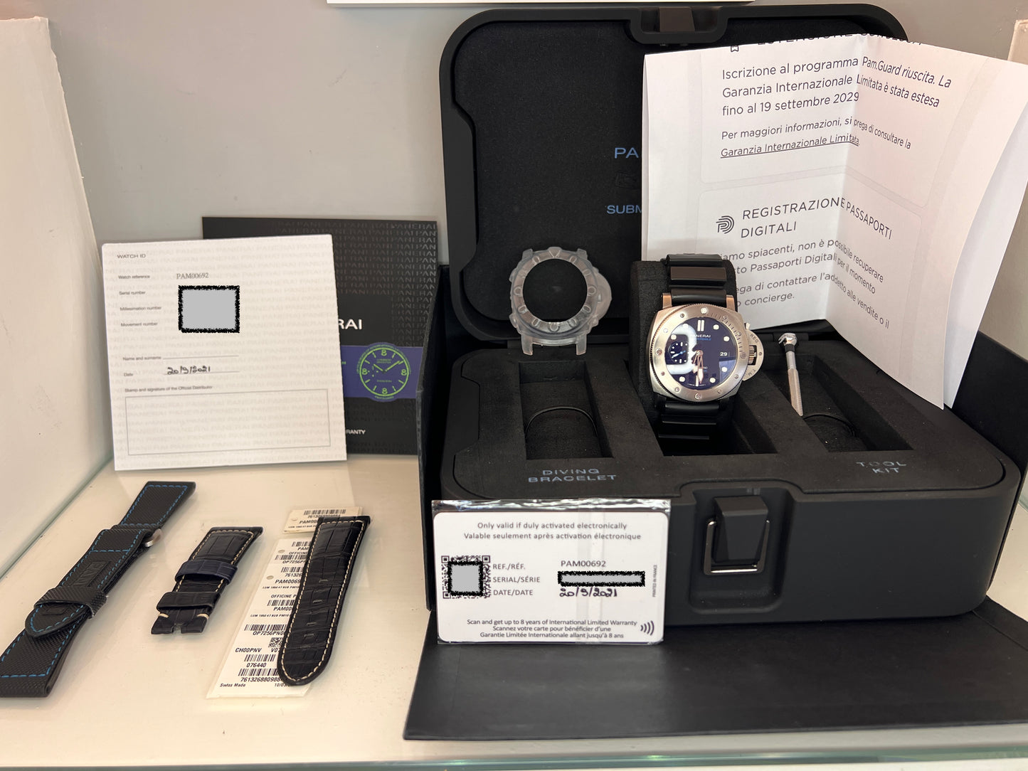Panerai Submersible Pam 00692