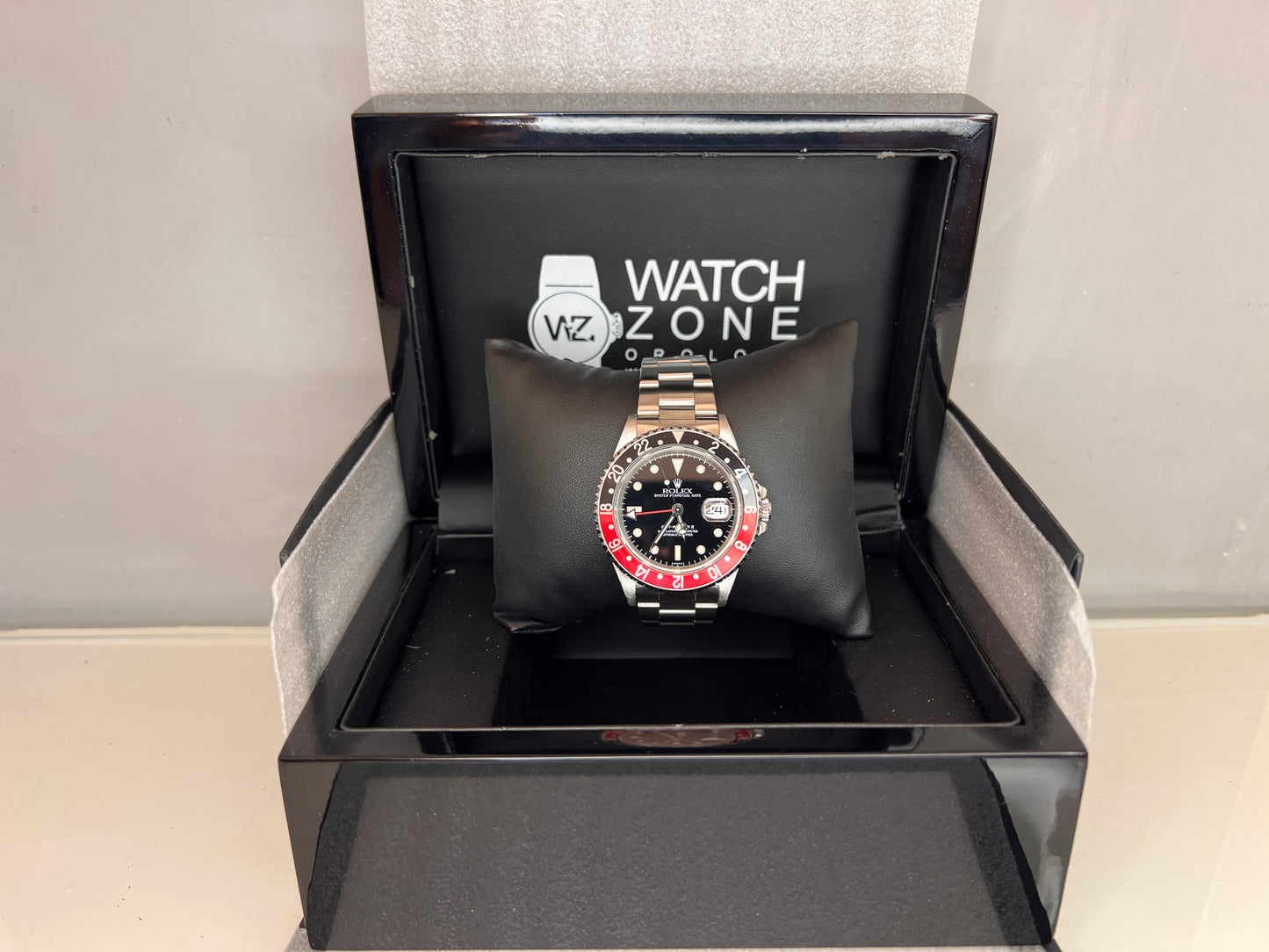 Rolex GMT 16710 only "Swiss"