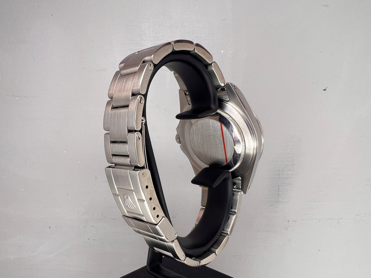 Rolex Explorer II 16570 SEL