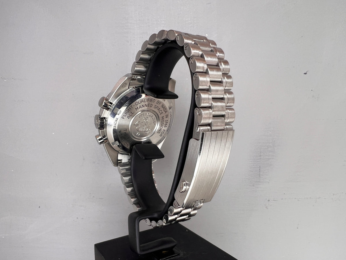 Omega Moonwatch 2026